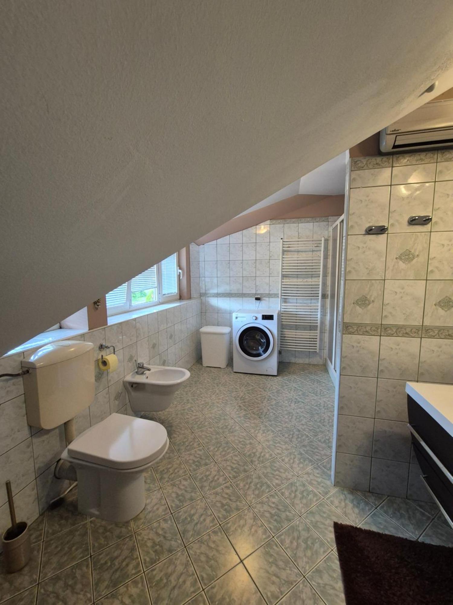 Ferienwohnung Oddih V Mirnem In Zelenem Okolju Škofljica Exterior foto